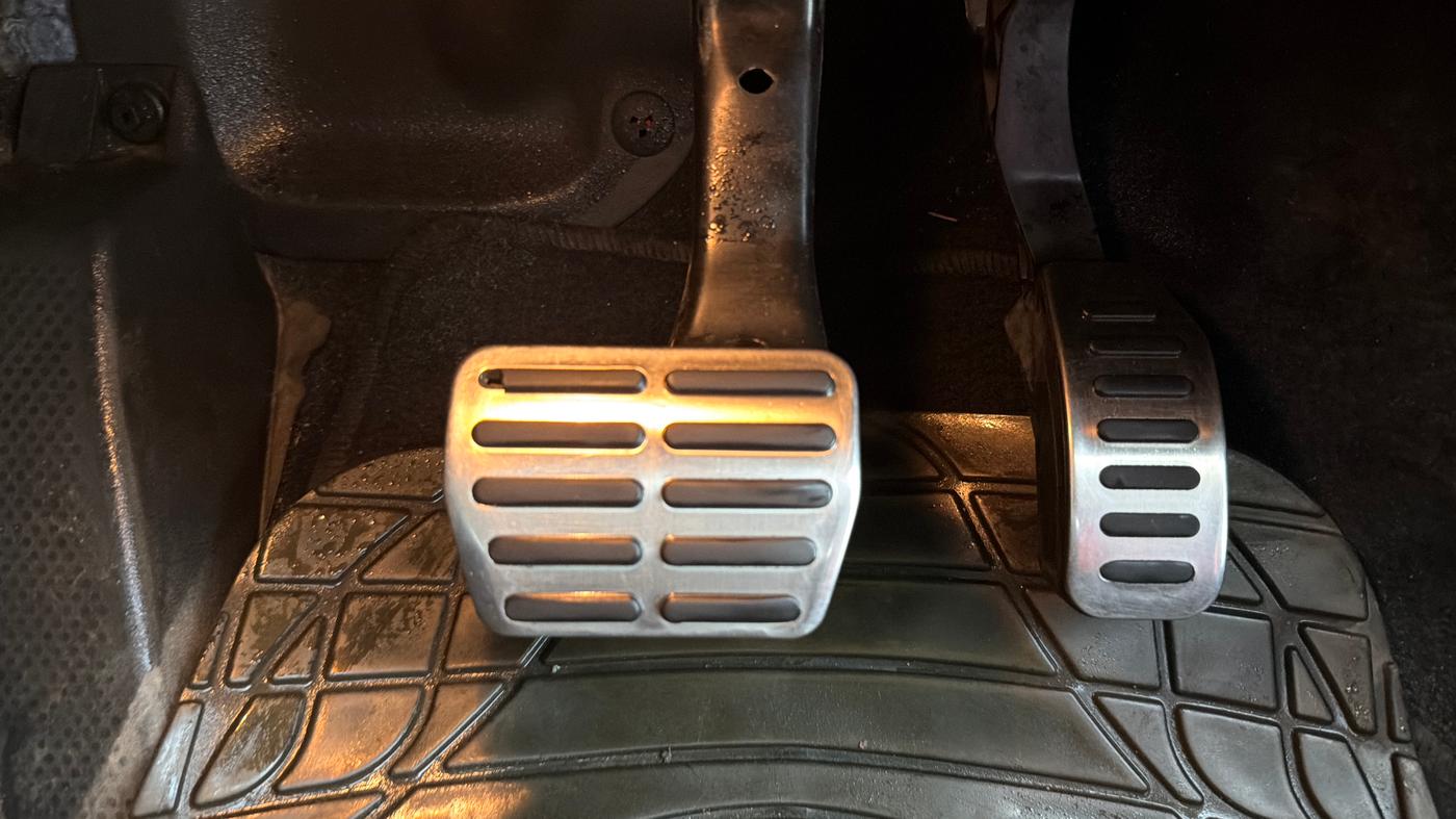 2015 Volkswagen Polo GT TSI AT, Petrol, Automatic, 54,400 km, Pedals