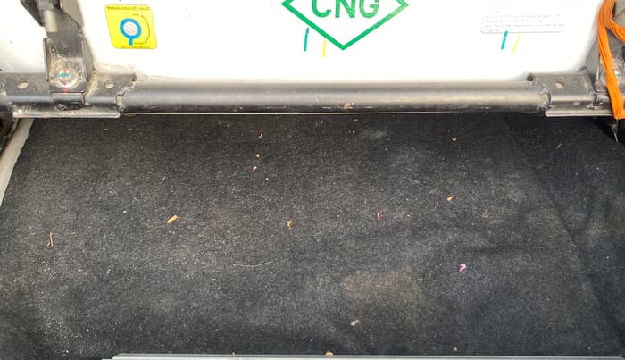 2022 Maruti Dzire VXI CNG, CNG, Manual, 77,499 km, Boot Inside