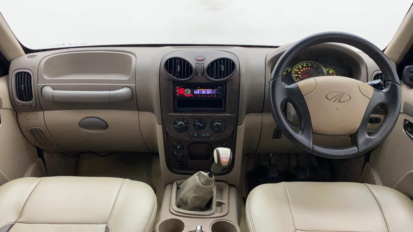 2011 Mahindra Scorpio SLE, Diesel, Manual, 1,16,174 km, Dashboard