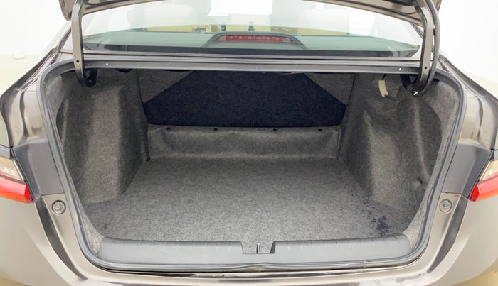 2023 Honda City 1.5L I-VTEC ZX, Petrol, Manual, 9,160 km, Boot Inside