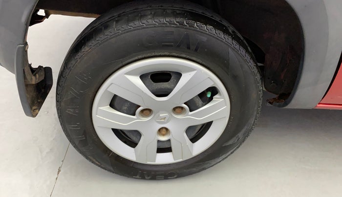 2018 Renault Kwid RXT 1.0 (O), Petrol, Manual, 69,645 km, Right Rear Wheel