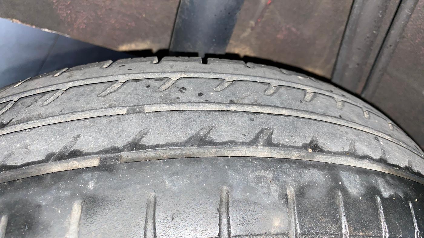 2018 Renault Kwid RXT 1.0 (O), Petrol, Manual, 69,645 km, Right Rear Tyre Tread