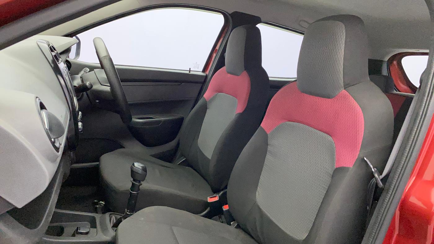2018 Renault Kwid RXT 1.0 (O), Petrol, Manual, 69,645 km, Right Side Front Door Cabin