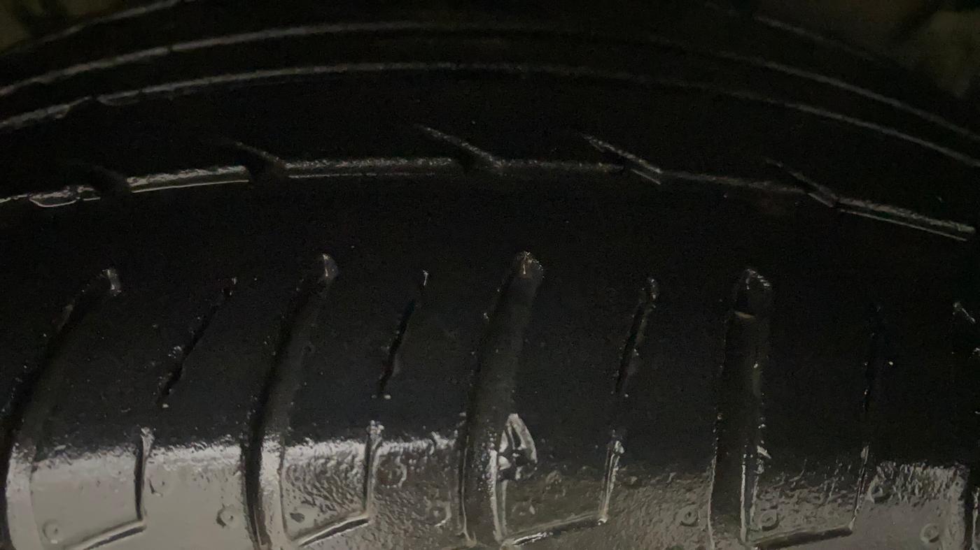 2019 Ford Ecosport TITANIUM + 1.5L PETROL AT, Petrol, Automatic, 37,556 km, Right Front Tyre Tread