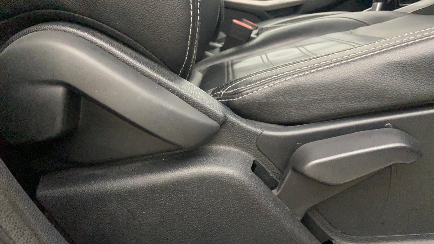 2019 Ford Ecosport TITANIUM + 1.5L PETROL AT, Petrol, Automatic, 37,556 km, Driver Side Adjustment Panel