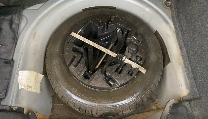 2018 Volkswagen Ameo HIGHLINE PLUS 1.0L 16 ALLOY, Petrol, Manual, 76,390 km, Spare Tyre