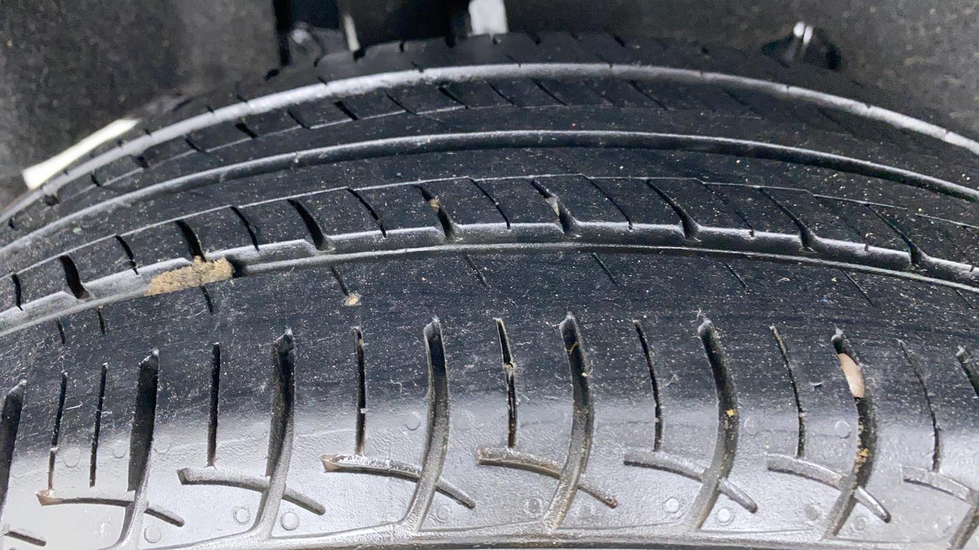 2019 Maruti Baleno DELTA 1.2 K12, Petrol, Manual, 29,431 km, Right Rear Tyre Tread