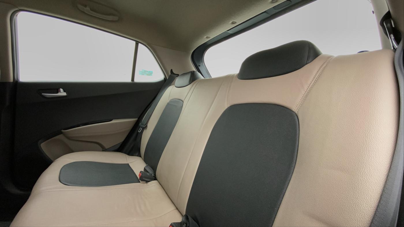 2017 Hyundai Grand i10 SPORTZ 1.2 KAPPA VTVT, Petrol, Manual, 96,786 km, Right Side Rear Door Cabin