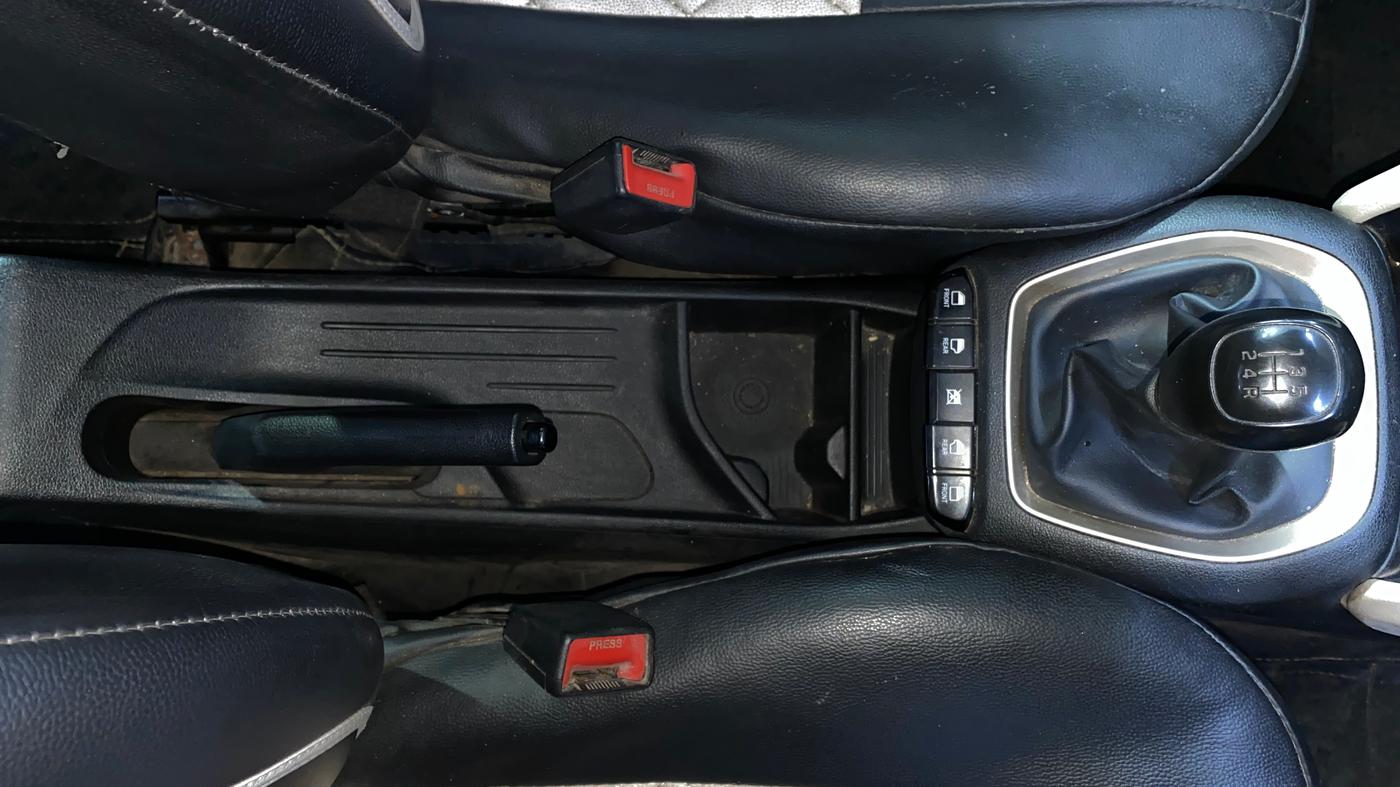 2019 Hyundai NEW SANTRO SPORTZ MT, Petrol, Manual, 45,000 km, Gear Lever