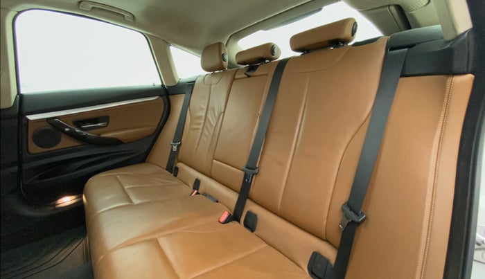 2014 BMW 3 Series 320D GT LUXURY LINE, Diesel, Automatic, 27,692 km, Right Side Door Cabin View