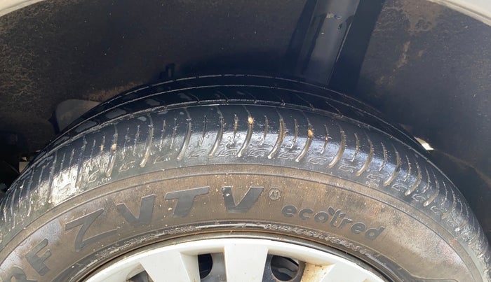 2021 Maruti Baleno DELTA PETROL 1.2, Petrol, Manual, 34,595 km, Left Rear Tyre Tread