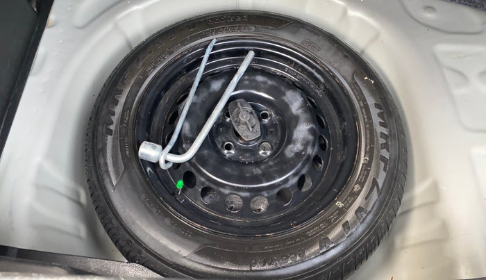 2021 Maruti Baleno DELTA PETROL 1.2, Petrol, Manual, 34,595 km, Spare Tyre