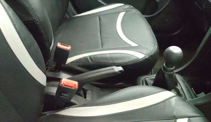 2013 Maruti Swift VXI, Petrol, Manual, 21,231 km, Gear Lever