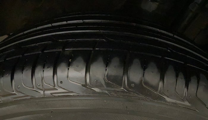 2023 Tata NEXON XE PETROL, Petrol, Manual, 24,876 km, Left Rear Tyre Tread