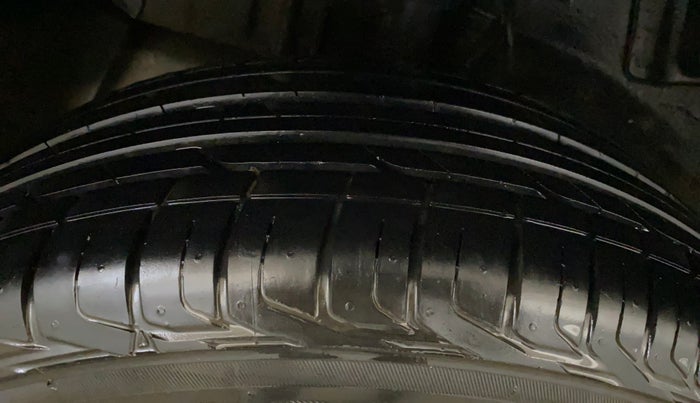 2023 Tata NEXON XE PETROL, Petrol, Manual, 24,876 km, Right Rear Tyre Tread