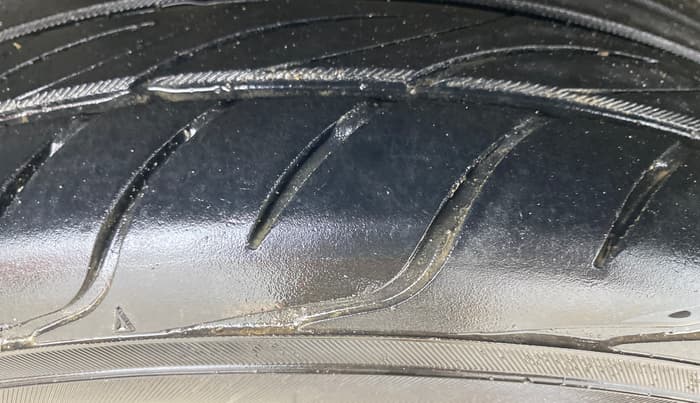 2019 Ford FREESTYLE TITANIUM 1.2 PETROL, Petrol, Manual, 71,988 km, Right Rear Tyre Tread
