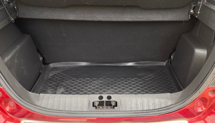 2019 Ford FREESTYLE TITANIUM 1.2 PETROL, Petrol, Manual, 71,988 km, Boot Inside