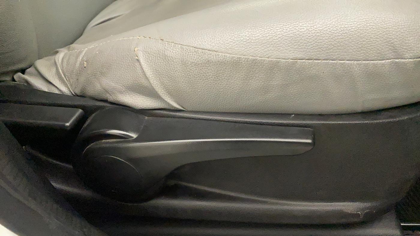 2019 Tata Tiago XZA PETROL, Petrol, Automatic, 21,375 km, Driver Side Adjustment Panel