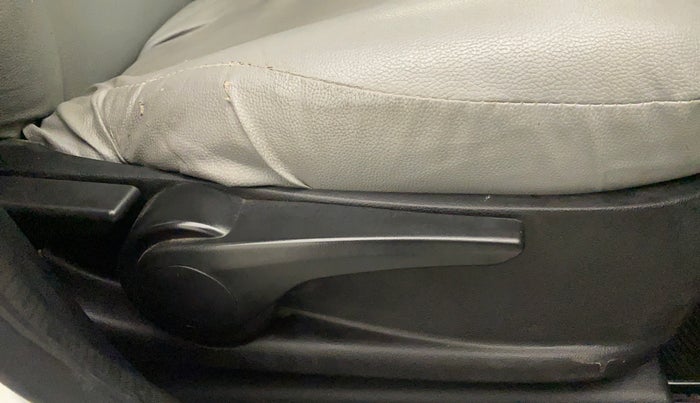 2019 Tata Tiago XZA PETROL, Petrol, Automatic, 21,375 km, Driver Side Adjustment Panel