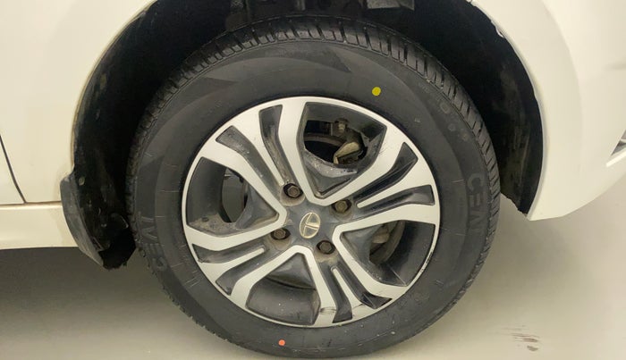 2019 Tata Tiago XZA PETROL, Petrol, Automatic, 21,375 km, Right Front Wheel