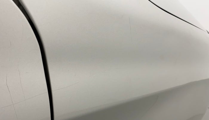 2019 Maruti Alto VXI, Petrol, Manual, 67,329 km, Right fender - Minor scratches