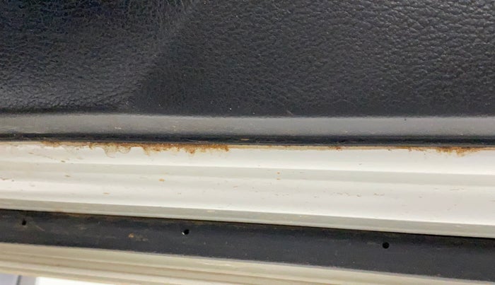 2019 Maruti Alto VXI, Petrol, Manual, 67,329 km, Driver-side door - Slightly rusted