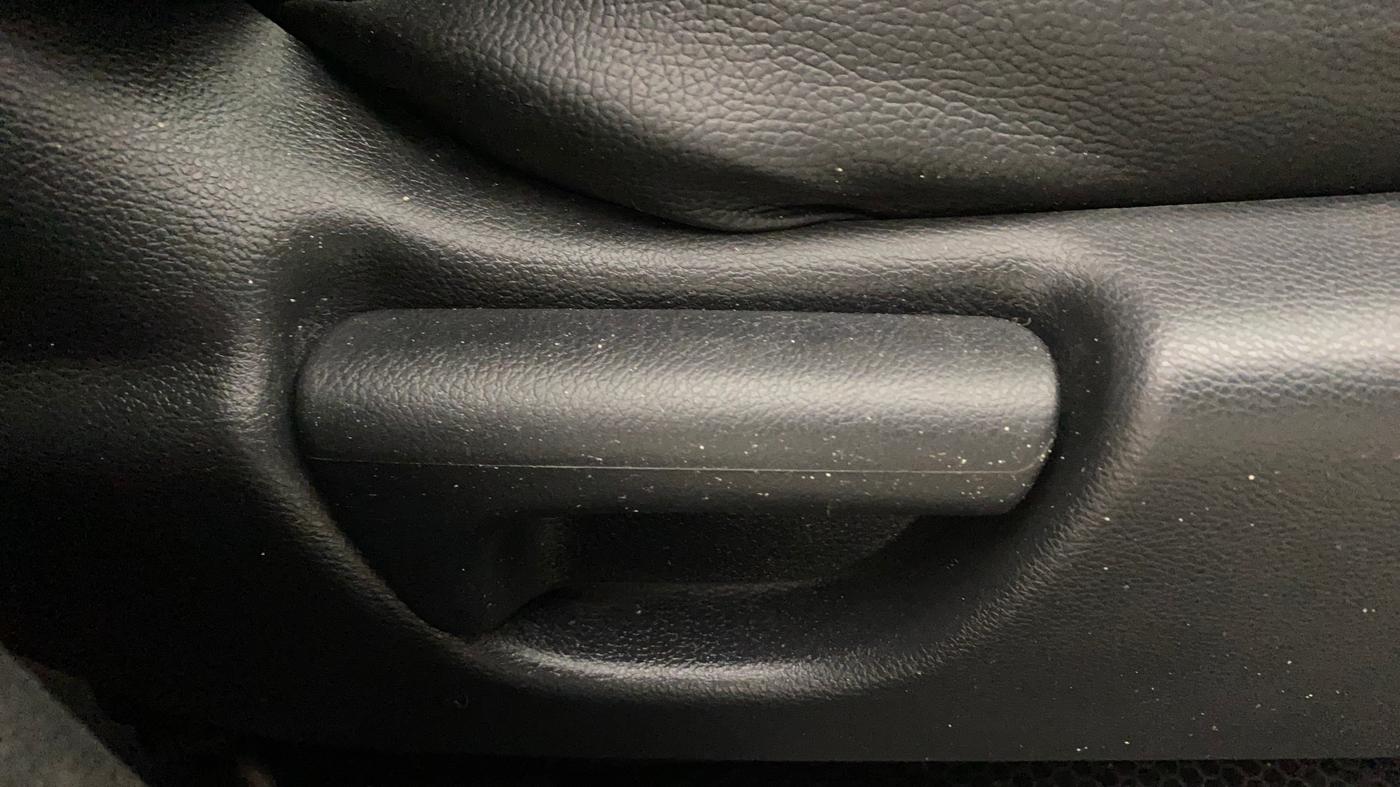 2018 Honda Jazz 1.2L I-VTEC VX, Petrol, Manual, 29,478 km, Driver Side Adjustment Panel