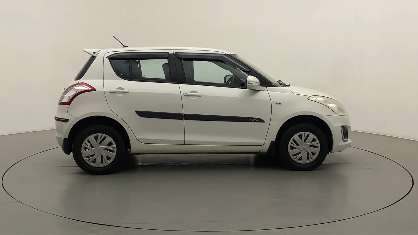 2017 Maruti Swift VXI, Petrol, Manual, 47,322 km, Right Side
