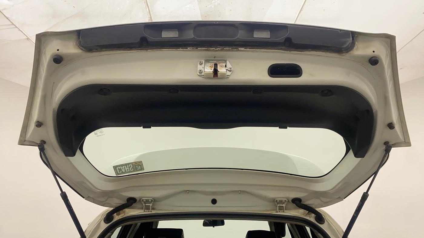 2017 Maruti Swift VXI, Petrol, Manual, 47,322 km, Boot Door Open