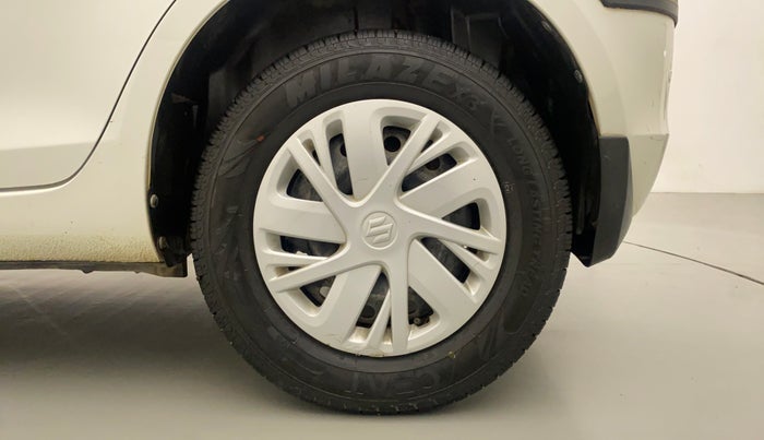 2017 Maruti Swift VXI, Petrol, Manual, 47,322 km, Left Rear Wheel