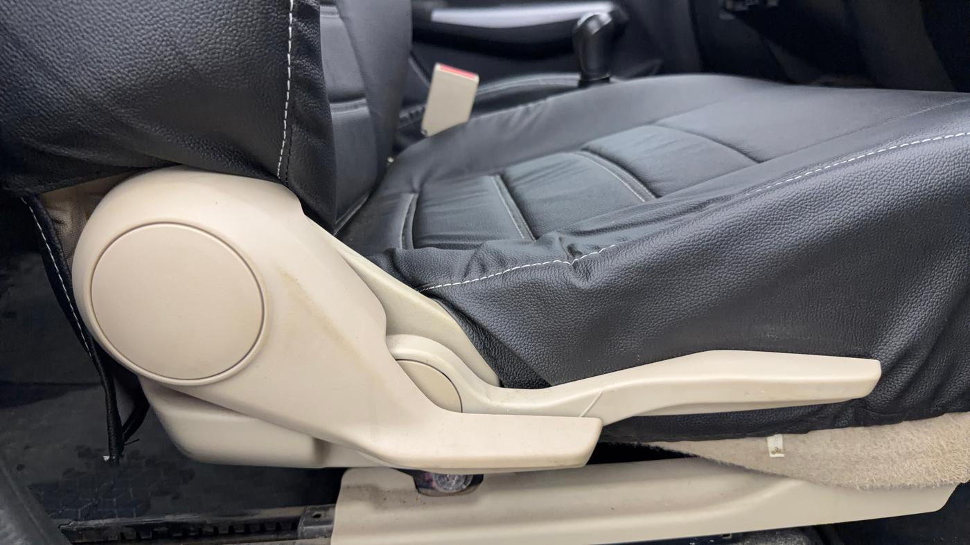 2022 Maruti Swift LXI, Petrol, Manual, 84,211 km, Driver Side Adjustment Panel
