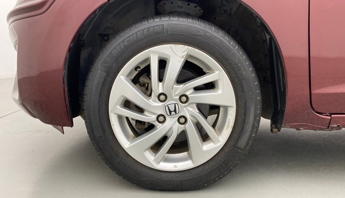2016 Honda Jazz 1.2 V MT, Petrol, Manual, 25,149 km, Left Front Wheel