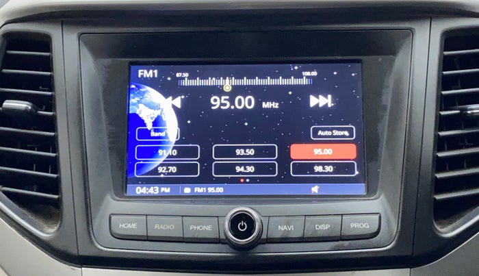 2019 Mahindra XUV300 W6 1.5 DIESEL, Diesel, Manual, 31,287 km, Infotainment System