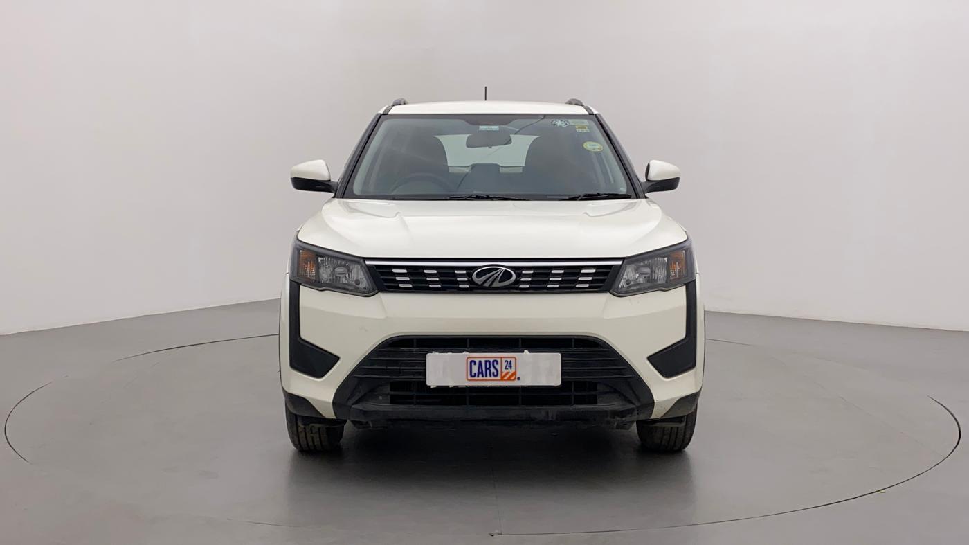 2019 Mahindra XUV300 W6 1.5 DIESEL, Diesel, Manual, 31,287 km, Front