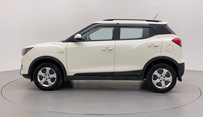 2019 Mahindra XUV300 W6 1.5 DIESEL, Diesel, Manual, 31,287 km, Left Side