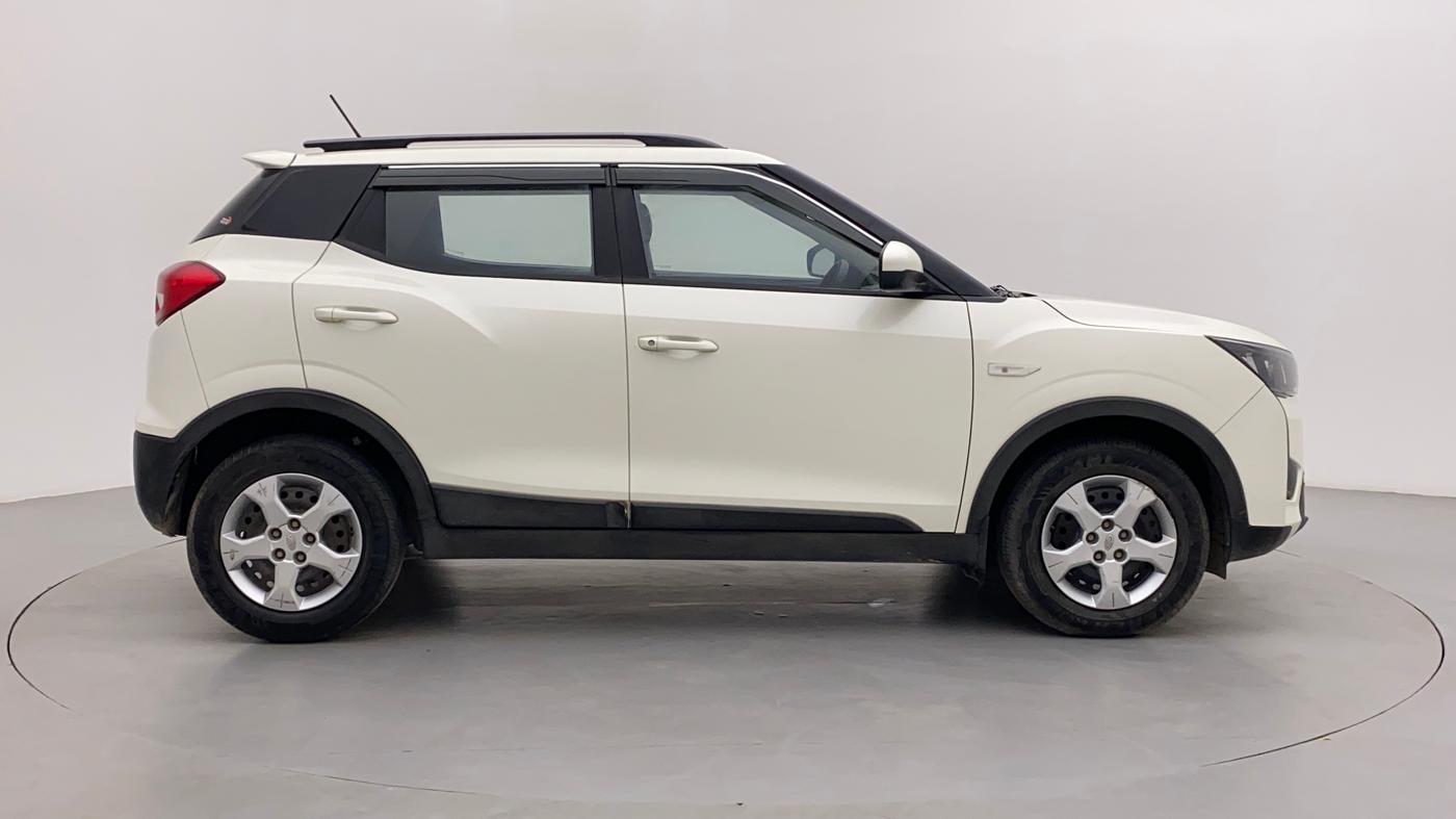 2019 Mahindra XUV300 W6 1.5 DIESEL, Diesel, Manual, 31,287 km, Right Side View