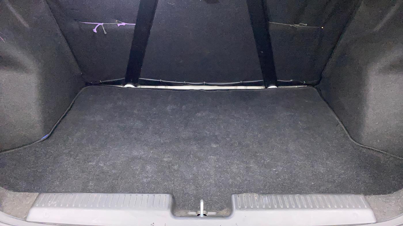 2017 Maruti Dzire VXI AMT, Petrol, Automatic, 38,583 km, Boot Inside