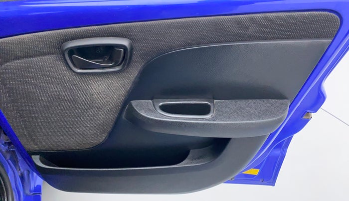 2015 Tata Nano XT TWIST, Petrol, Manual, 36,627 km, Driver Side Door Panels Control