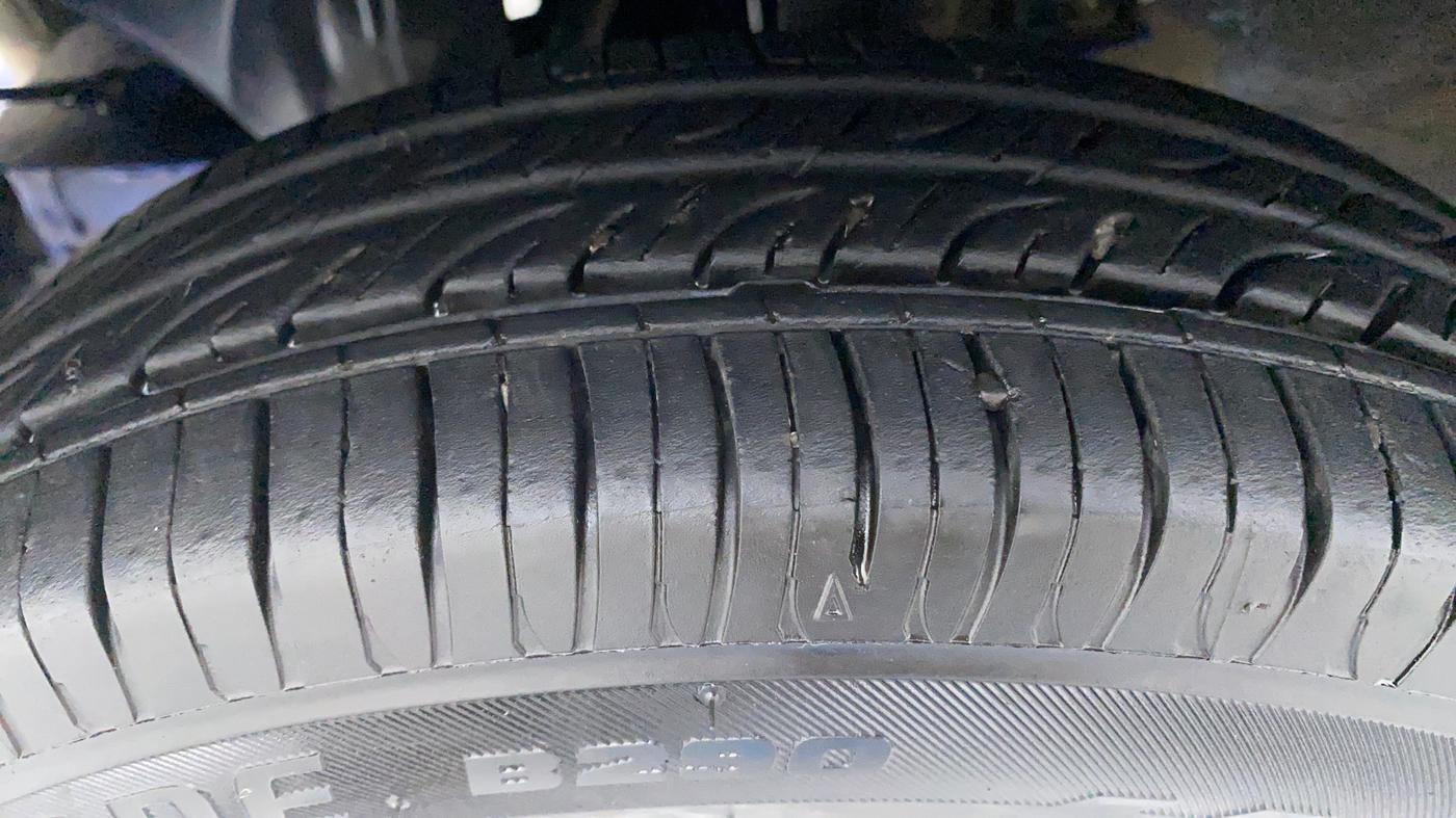 2015 Tata Nano XT TWIST, Petrol, Manual, 36,627 km, Left Front Tyre Tread