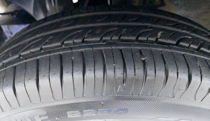 2015 Tata Nano XT TWIST, Petrol, Manual, 36,627 km, Left Front Tyre Tread