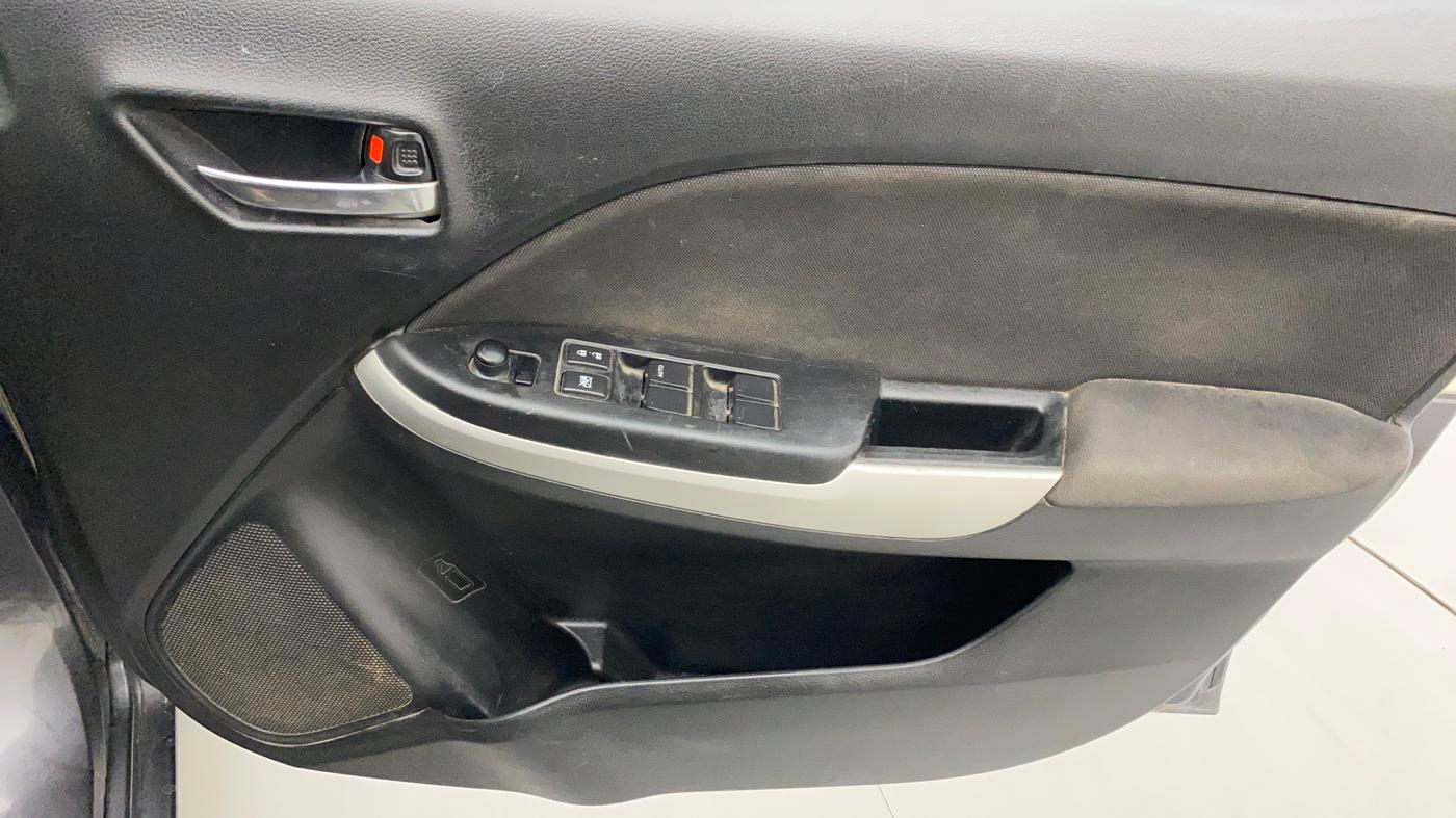2017 Maruti Baleno DELTA PETROL 1.2, Petrol, Manual, 62,113 km, Driver Side Door Panels Control