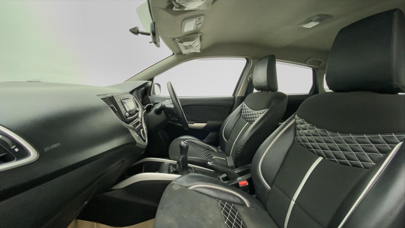2017 Maruti Baleno DELTA PETROL 1.2, Petrol, Manual, 62,113 km, Right Side Front Door Cabin