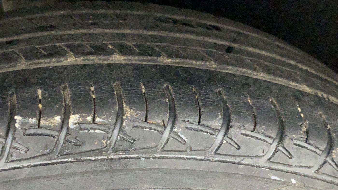 2017 Maruti Baleno DELTA PETROL 1.2, Petrol, Manual, 62,113 km, Right Rear Tyre Tread