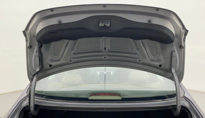 2013 Hyundai Verna FLUIDIC 1.6 VTVT SX, Petrol, Manual, 61,597 km, Boot Door Open