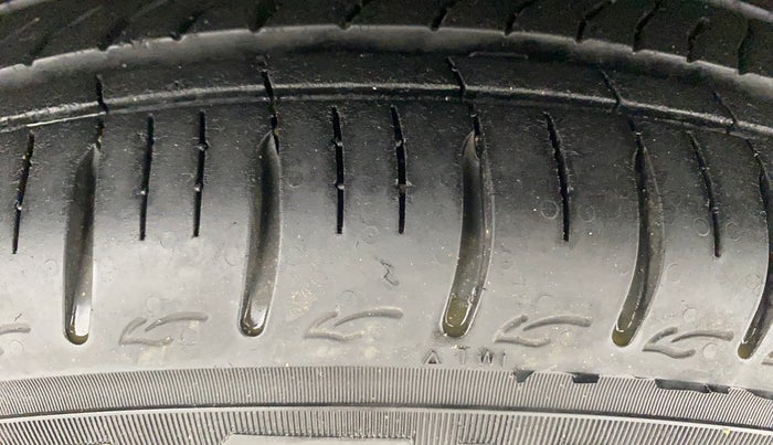 2013 Nissan Micra XV CVT, Petrol, Automatic, 1,26,898 km, Left Rear Tyre Tread