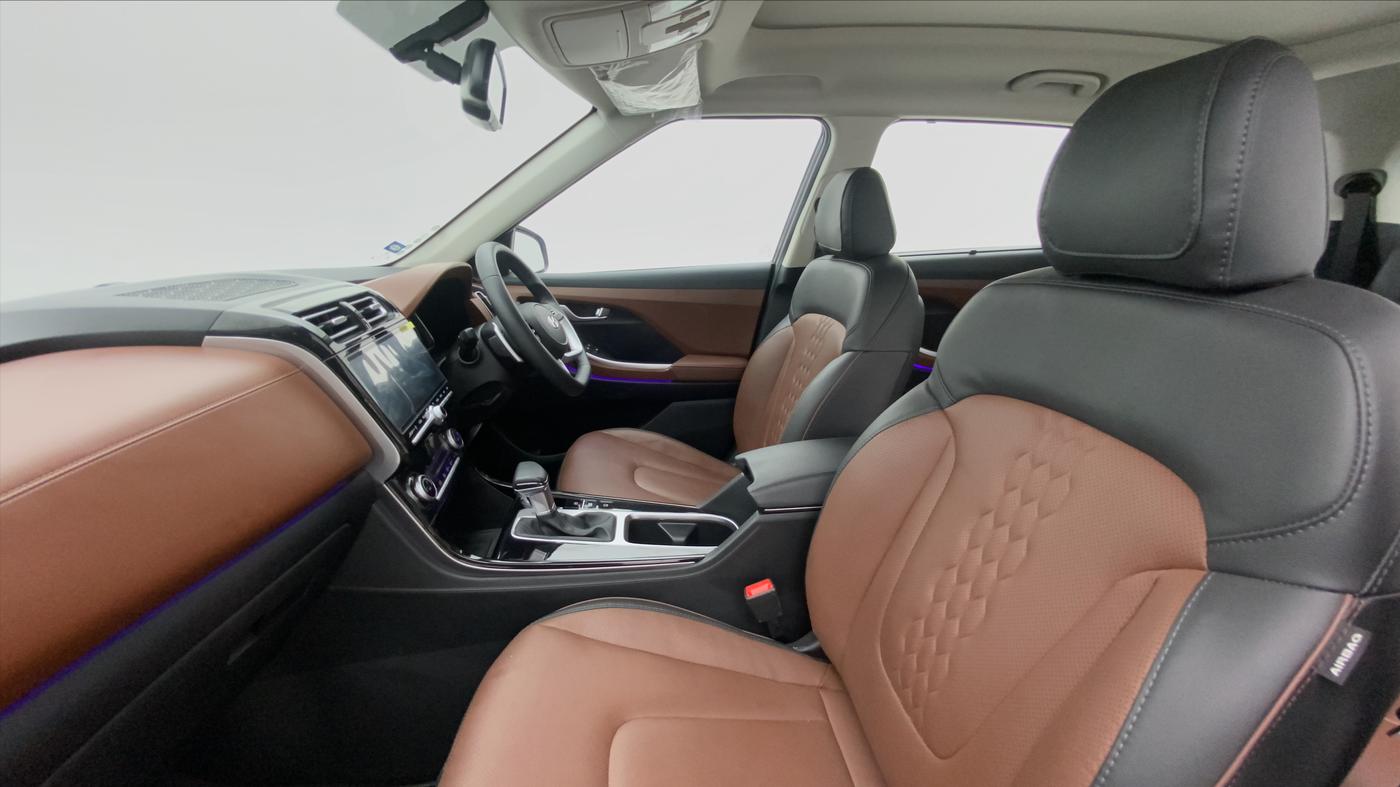 2021 Hyundai ALCAZAR PLATINUM (O) 6STR 2.0 AT, Petrol, Automatic, 4,034 km, Right Side Front Door Cabin