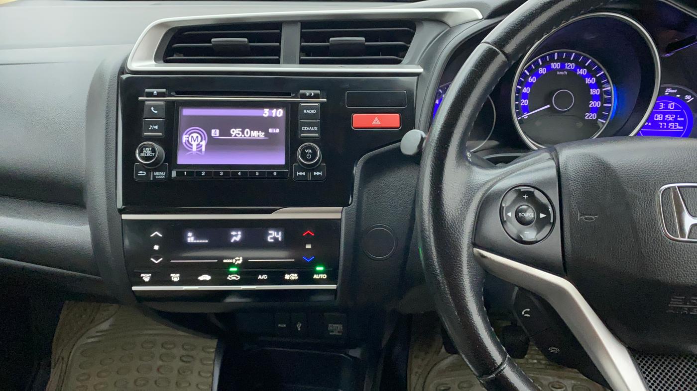 2015 Honda Jazz 1.2L I-VTEC V, Petrol, Manual, 81,920 km, Air Conditioner