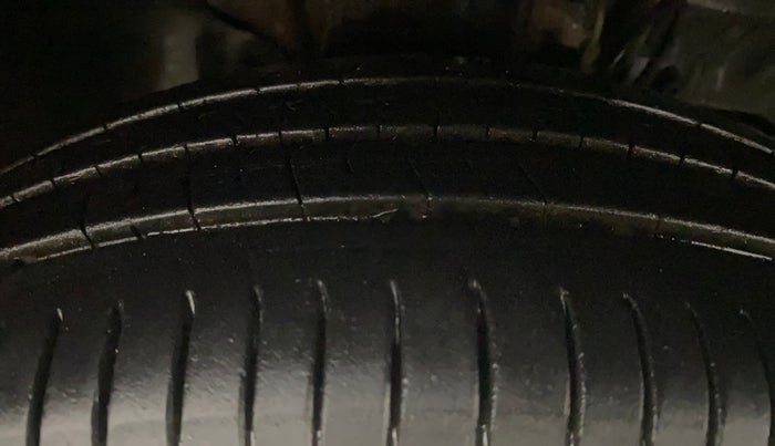 2019 Tata Tiago XT PETROL, Petrol, Manual, 43,380 km, Right Front Tyre Tread