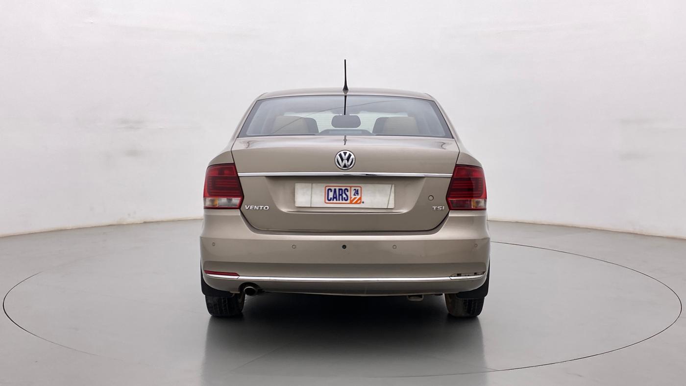 2016 Volkswagen Vento HIGHLINE PETROL AT, Petrol, Automatic, 51,899 km, Back/Rear