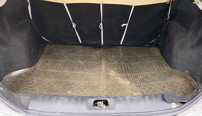 2014 Maruti Swift Dzire VDI BS IV, Diesel, Manual, Boot Inside View